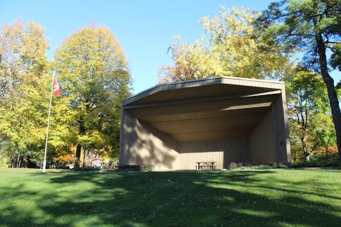 Bandshell in Simcoe Parkon a bright sunny day